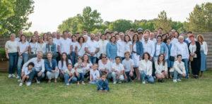 Photo d'une très grande famille -photographe de famille- krystyne ramon