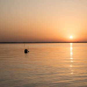 CORPS MORT COUCHER SOLEIL
